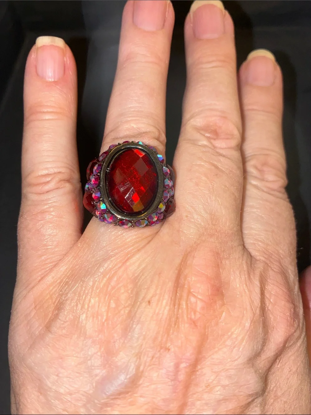 Vintage-Inspired Red Crystal Statement Stretch Ring